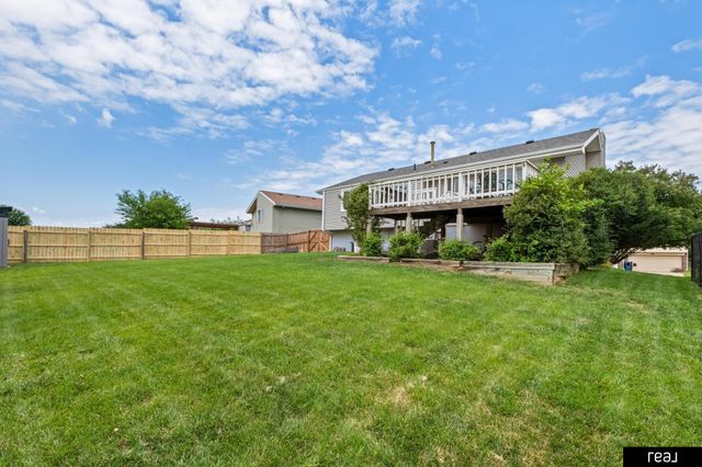 13417 Chandler Street, Omaha, NE 68136