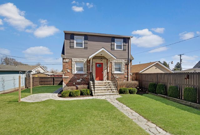 1708 N Center Street, Crest Hill, IL 60403