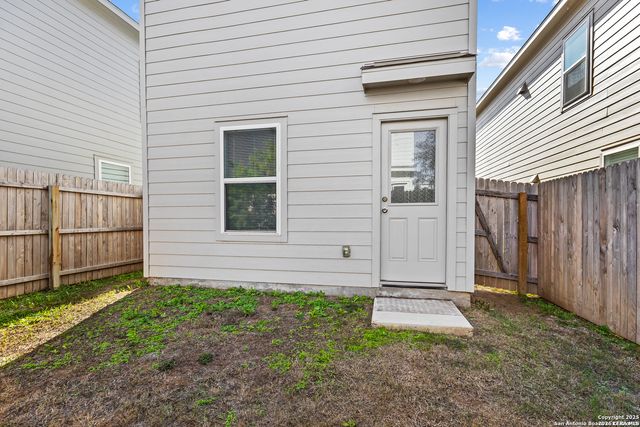 11058 Tree Line, San Antonio, TX 78223