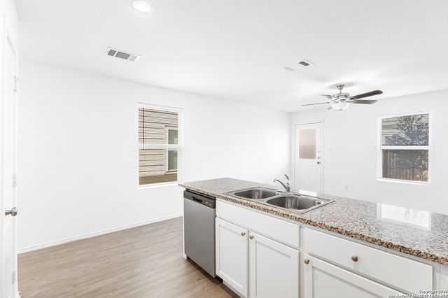 11058 Tree Line, San Antonio, TX 78223