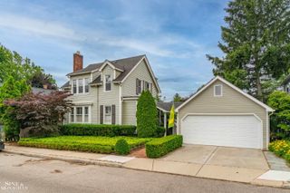 357 Roosevelt Pl. Place, Grosse Pointe, MI 48236