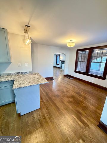 984 Woodbourne Drive SW, Atlanta, GA 30310