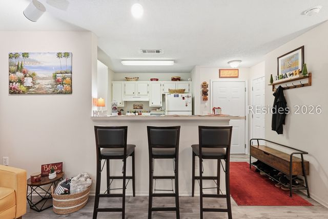 50 Pebble Beach Cv Apt H118, Bluffton, SC 29910