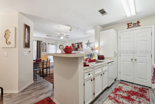 50 Pebble Beach Cv Apt H118, Bluffton, SC 29910