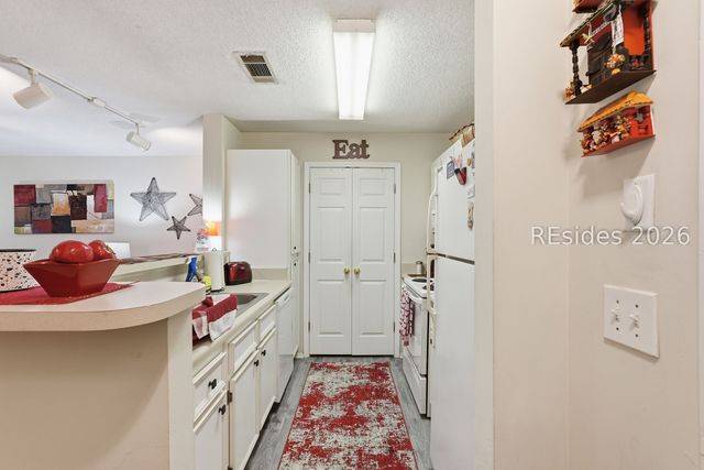 50 Pebble Beach Cv Apt H118, Bluffton, SC 29910