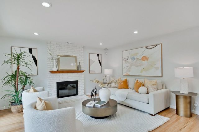 10390 N Blaney Avenue, Cupertino, CA 95014