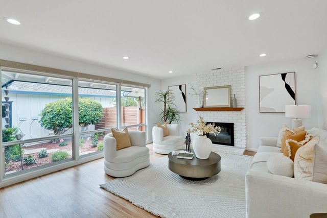 10390 N Blaney Avenue, Cupertino, CA 95014