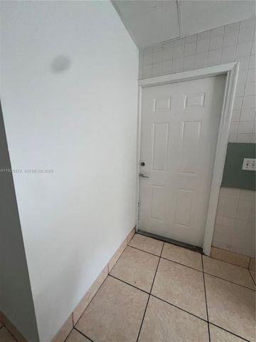 11950 SW 199th St, Miami, FL 33177