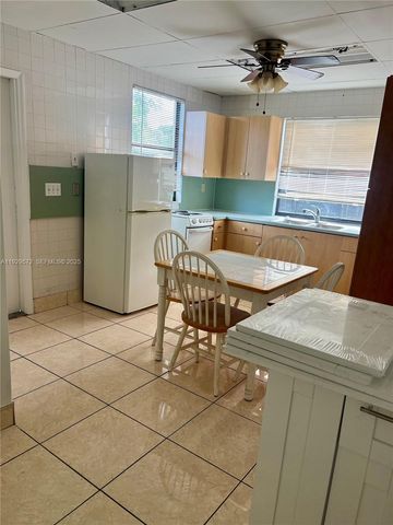 11950 SW 199th St, Miami, FL 33177