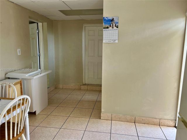 11950 SW 199th St, Miami, FL 33177