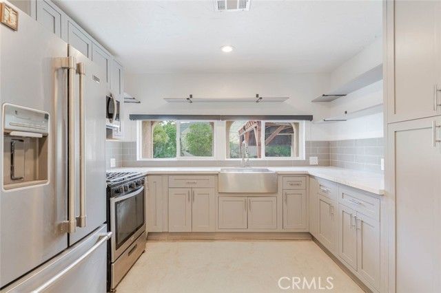 3643 1st Avenue, La Crescenta, CA 91214