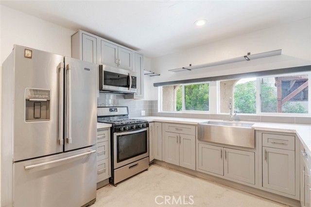 3643 1st Avenue, La Crescenta, CA 91214