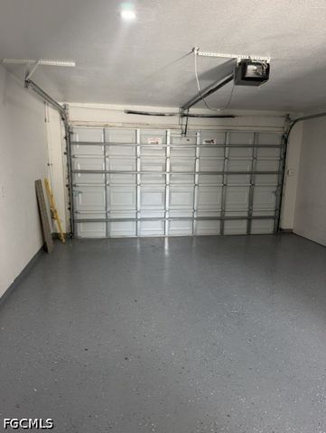 215 Albatross ST, Fort Myers Beach, FL 33931