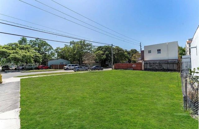 2600 NW 23rd Avenue, Miami, FL 33142