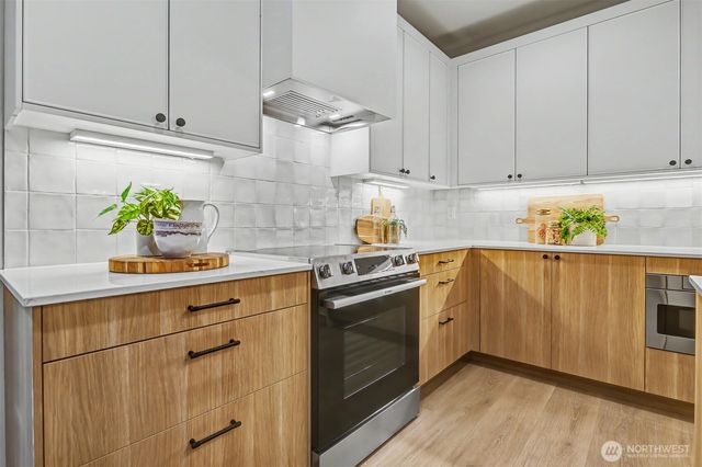 11251 108th Avenue NE, Kirkland, WA 98033