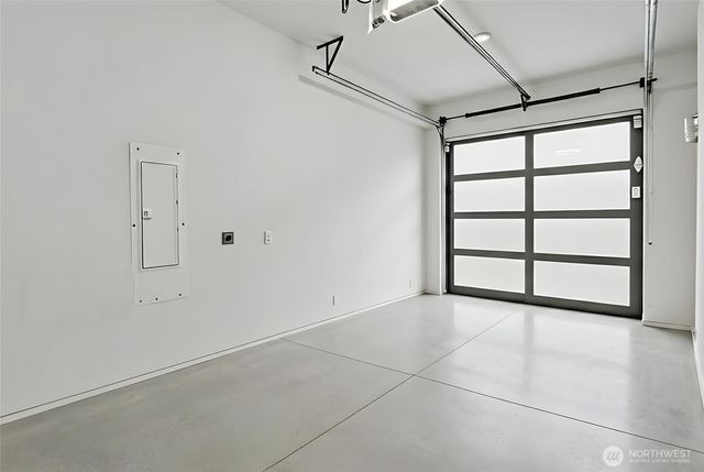 11251 108th Avenue NE, Kirkland, WA 98033