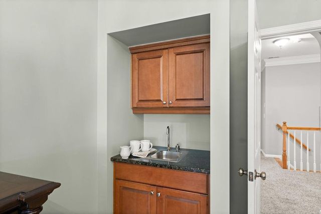 594 Parkside Village, Marietta, GA 30060