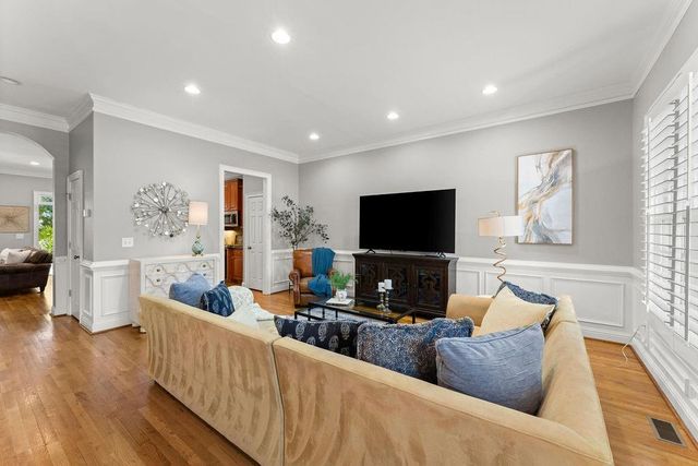 594 Parkside Village, Marietta, GA 30060