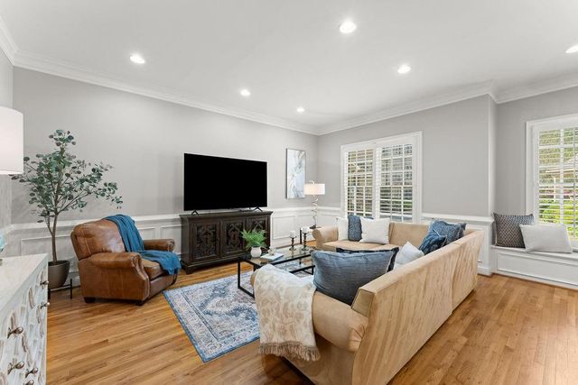 594 Parkside Village, Marietta, GA 30060