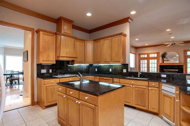 5708 Woodlake Drive, Stillwater, OK 74074