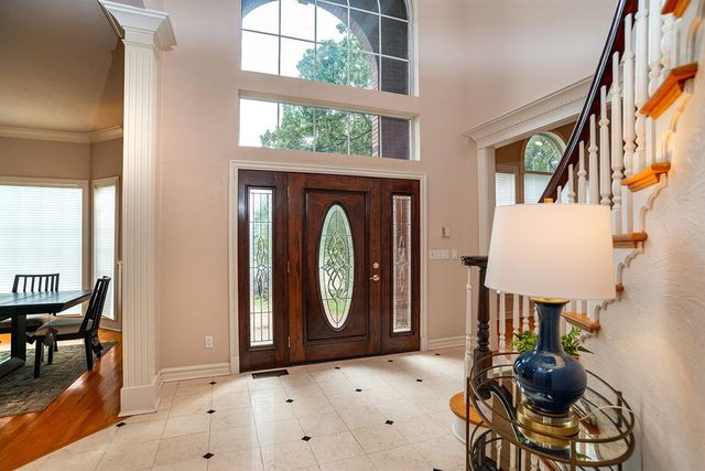 5708 Woodlake Drive, Stillwater, OK 74074