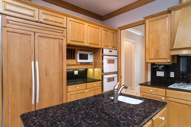 5708 Woodlake Drive, Stillwater, OK 74074