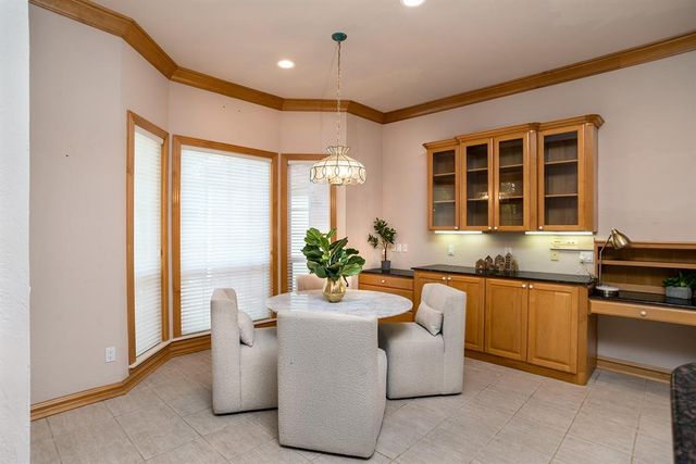 5708 Woodlake Drive, Stillwater, OK 74074