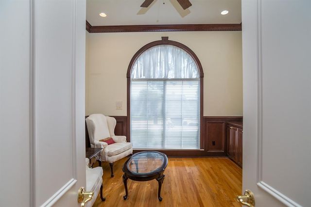 5708 Woodlake Drive, Stillwater, OK 74074