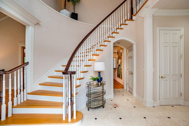 5708 Woodlake Drive, Stillwater, OK 74074