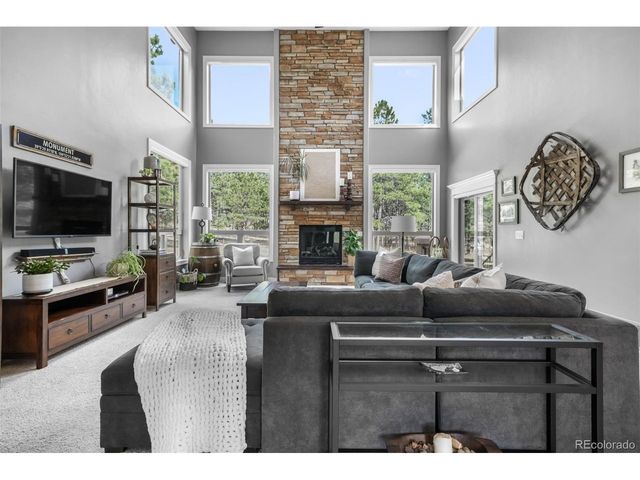 450 E Stirrup Trl, Monument, CO 80132