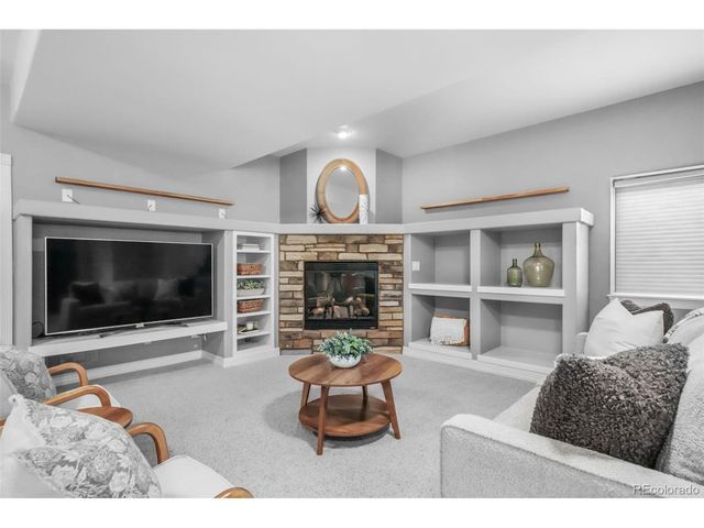 450 E Stirrup Trl, Monument, CO 80132
