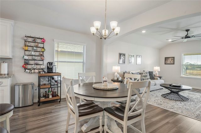 6202 Darlington Avenue, College Station, TX 77845