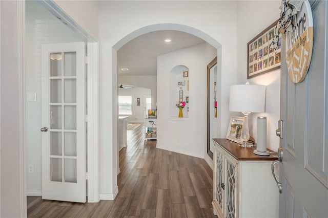 6202 Darlington Avenue, College Station, TX 77845