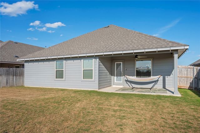 6202 Darlington Avenue, College Station, TX 77845