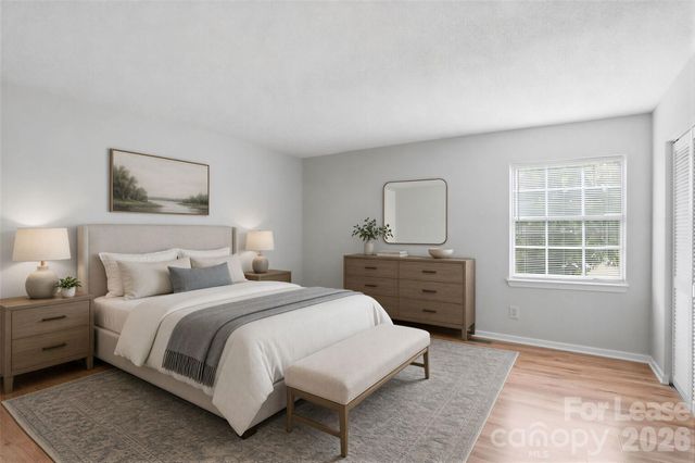 8846 Hunter Ridge Drive, Charlotte, NC 28226