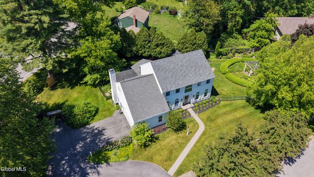 5 Mystic Lane, Saratoga Springs, NY 12866