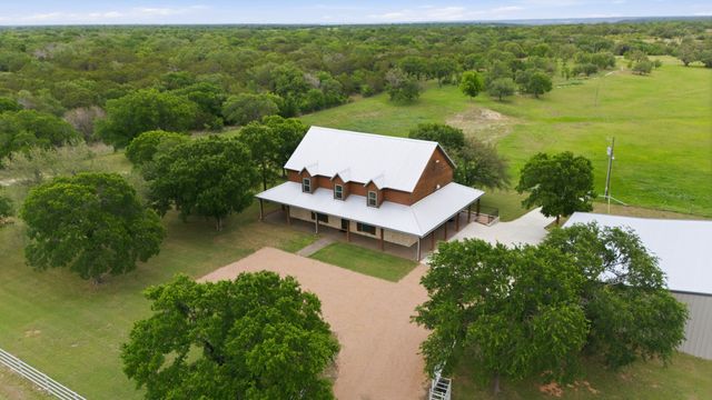 1632 County Road 4125, Iredell, TX 76649