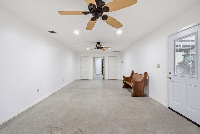 1632 County Road 4125, Iredell, TX 76649