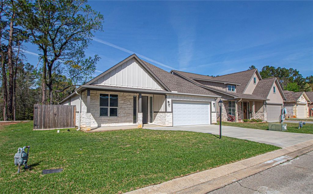 120 Sunshine Lane, Livingston, TX 77351