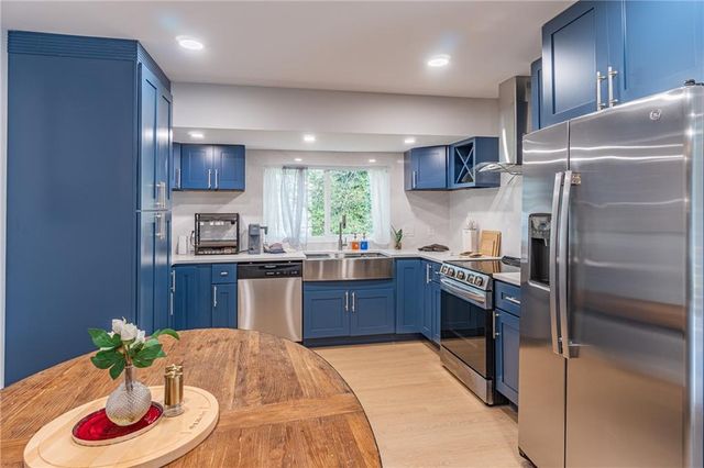 2341 Brenda Drive SE, Smyrna, GA 30080