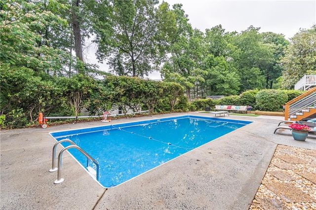 2341 Brenda Drive SE, Smyrna, GA 30080