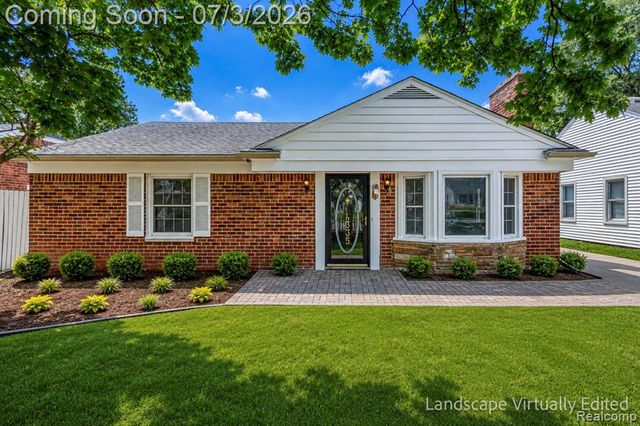 4335 W 14 Mile Road, Royal Oak, MI 48073