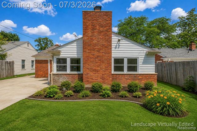 4335 W 14 Mile Road, Royal Oak, MI 48073