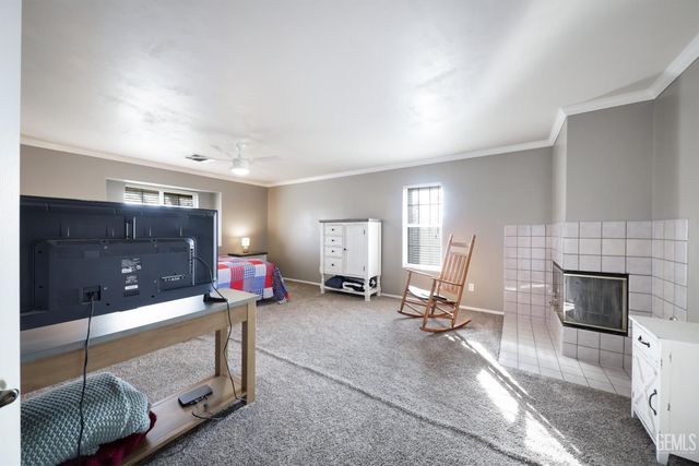 6400 Madonna Avenue, Bakersfield, CA 93308