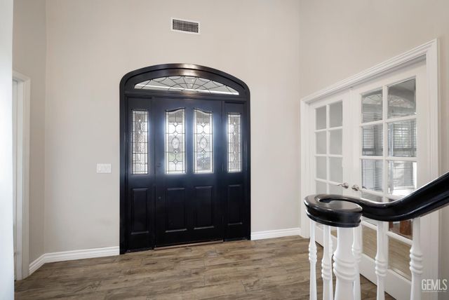 6400 Madonna Avenue, Bakersfield, CA 93308