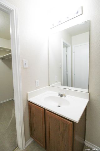 16130 Branching Oaks, San Antonio, TX 78247