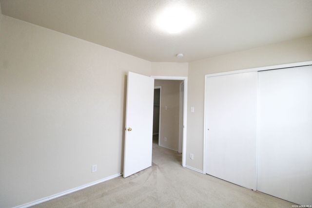 16130 Branching Oaks, San Antonio, TX 78247