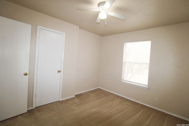 16130 Branching Oaks, San Antonio, TX 78247