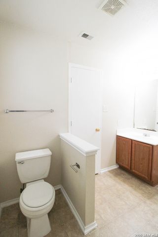 16130 Branching Oaks, San Antonio, TX 78247