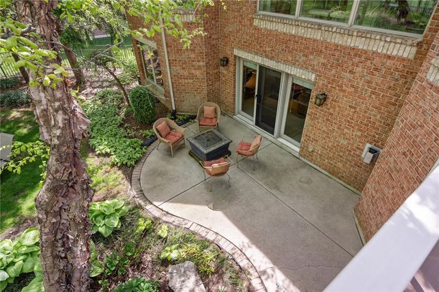 1209 Club View Drive, Centerville, OH 45458
